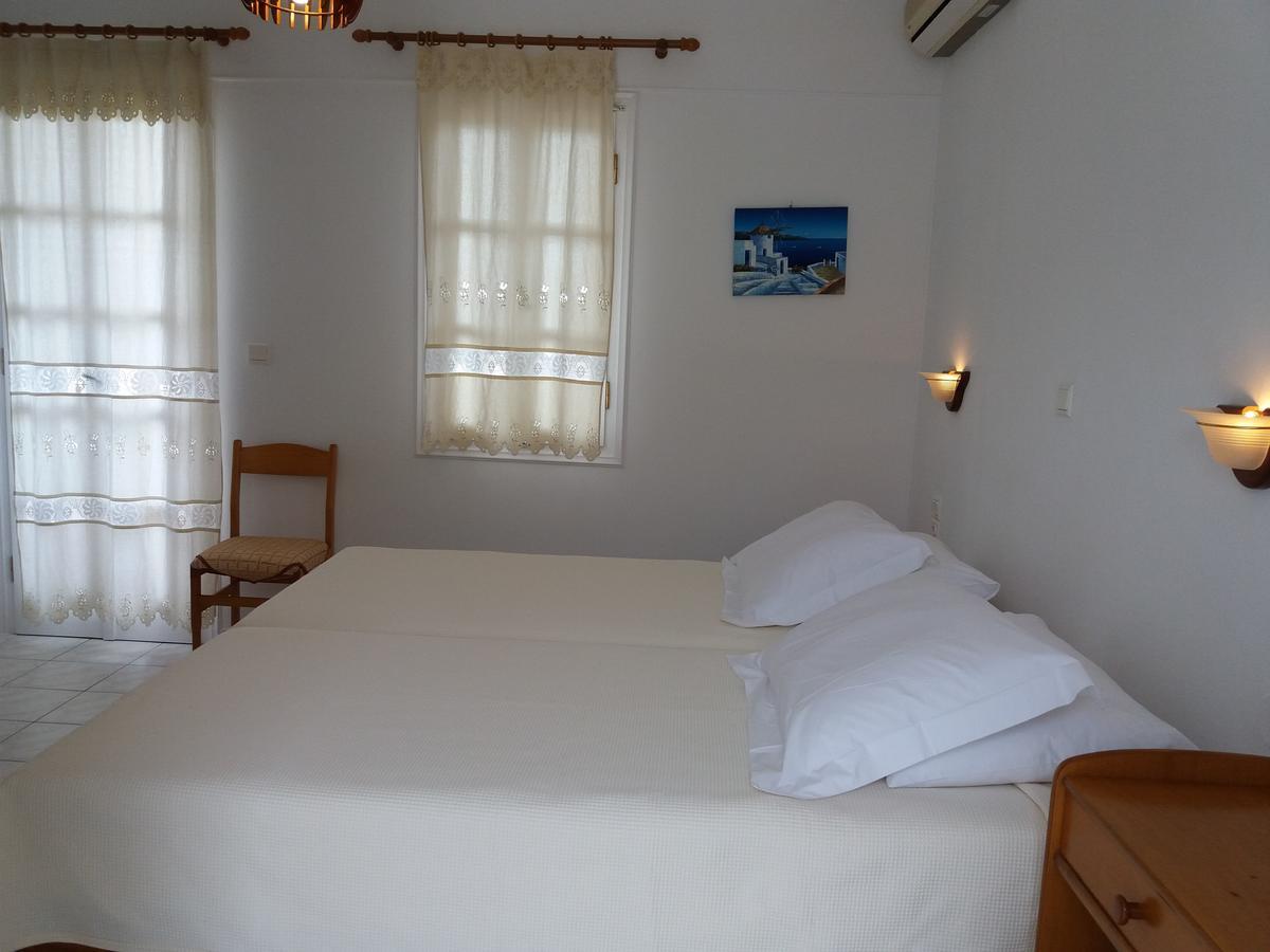 Studios Evdokia Platis Gialos  Ngoại thất bức ảnh